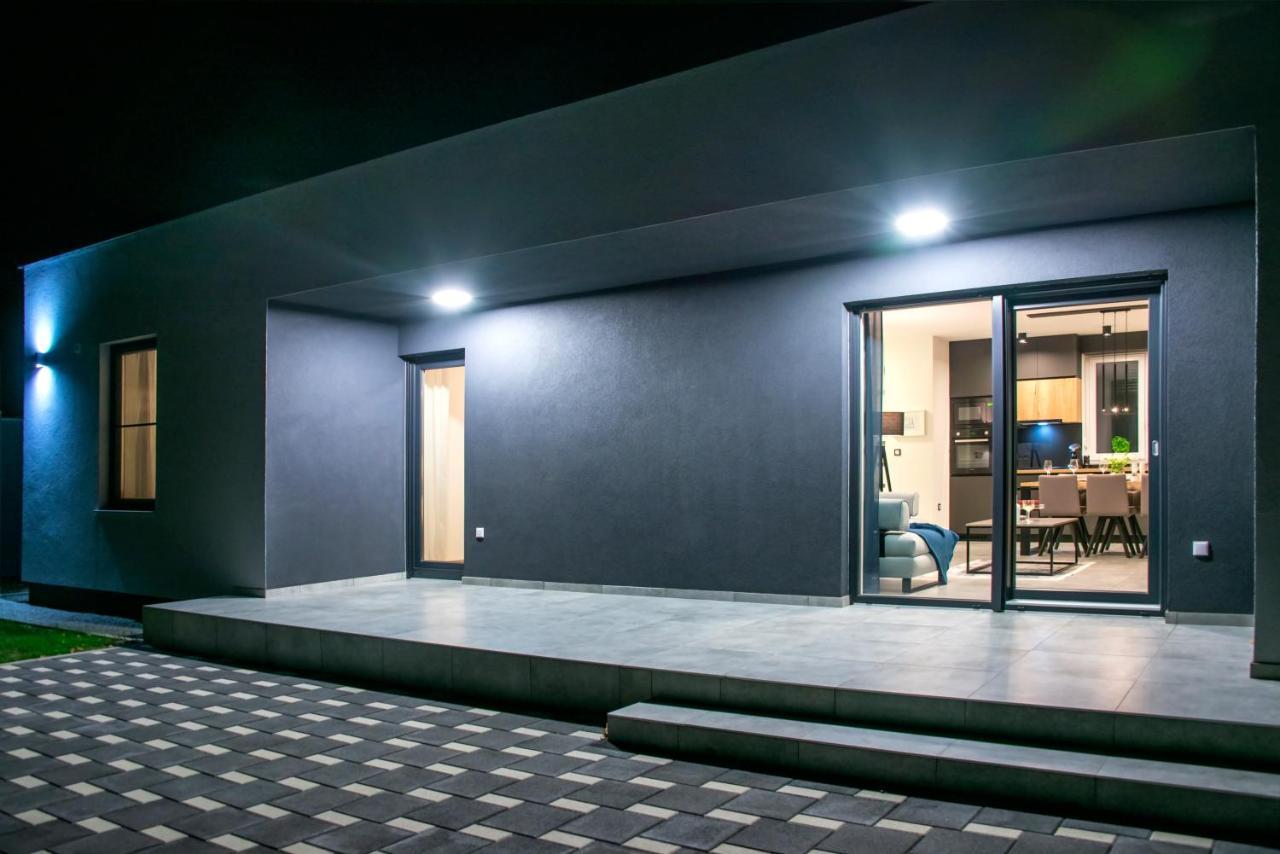 K Relax Place, Varazdinske Toplice, Modern Home With Sauna, Jacuzzi, Wifi Exteriér fotografie