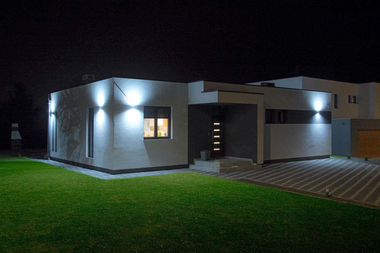 K Relax Place, Varazdinske Toplice, Modern Home With Sauna, Jacuzzi, Wifi Exteriér fotografie