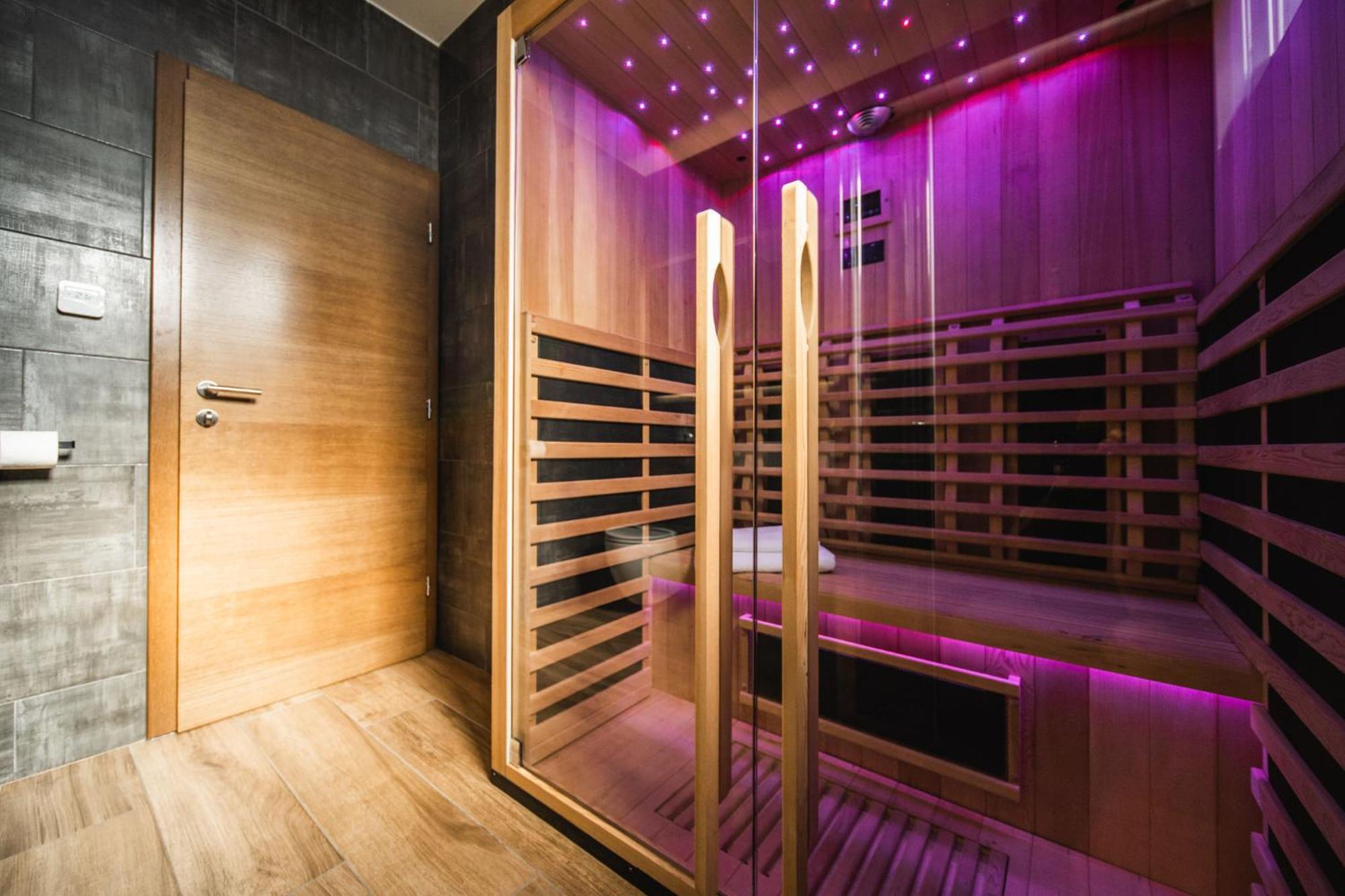K Relax Place, Varazdinske Toplice, Modern Home With Sauna, Jacuzzi, Wifi Exteriér fotografie