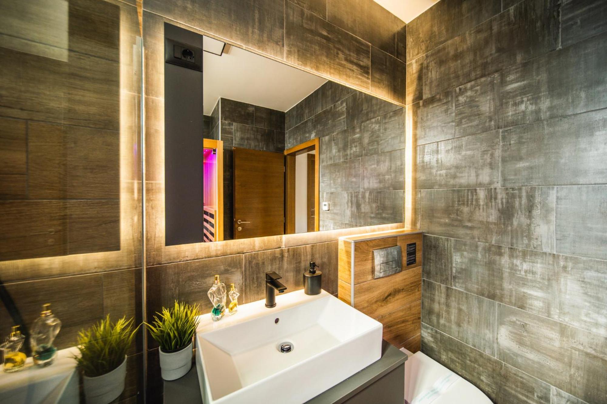 K Relax Place, Varazdinske Toplice, Modern Home With Sauna, Jacuzzi, Wifi Exteriér fotografie